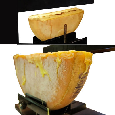 deux angles montrant fromage sur appareil a raclette traditionnel