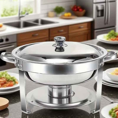 chafing dish sur comptoir cuisine