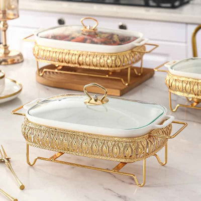 deux chauffe plat sur table